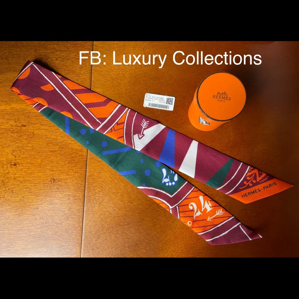 Hermes Jeu de Soie Twilly Orange / Vert / Bordeaux H063229S01